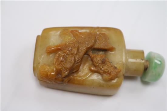 A Chinese crave hardstone snuff bottle and stopper